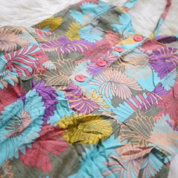 Many Belles Down Tropical Summer Dress - Picture 2 of 4